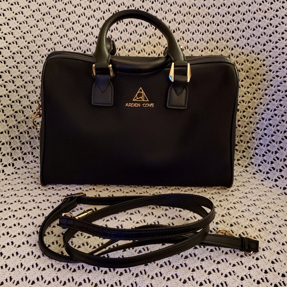 Arden Cove Satchel